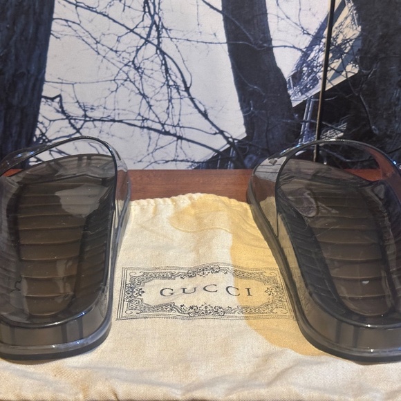Gucci Transparent Slide Sandals - Picture 4 of 7